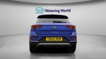 Volkswagen T-Roc STYLE TSI DSG