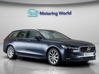 Volvo V90 T4 MOMENTUM PLUS
