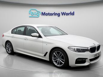 BMW 520 520D M SPORT