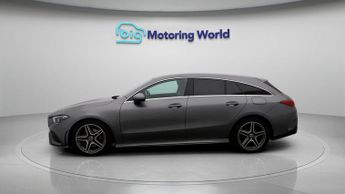 Mercedes-Benz CLA CLA 220 D AMG LINE