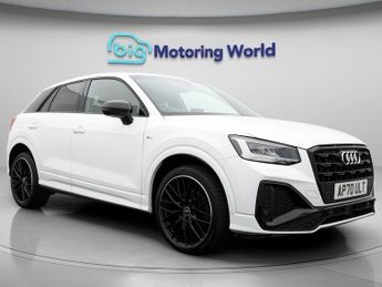Audi Q2 TFSI S LINE BLACK EDITION