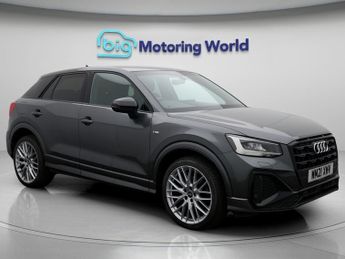 Audi Q2 TFSI BLACK EDITION
