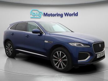 Jaguar F-Pace R-DYNAMIC SE