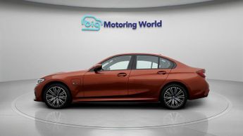 BMW 3 Series 330E M SPORT