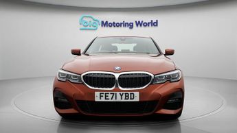 BMW 3 Series 330E M SPORT