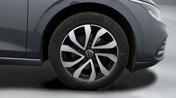 Volkswagen Golf ACTIVE ETSI DSG