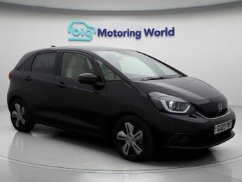 Honda Jazz I-MMD EX