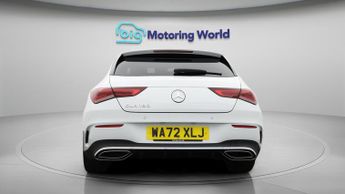 Mercedes-Benz CLA CLA 180 AMG LINE PREMIUM