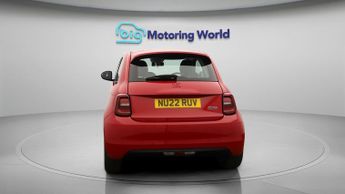 Fiat 500e RED