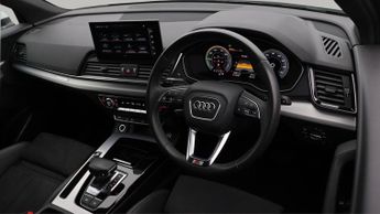Audi Q5 TFSI E S LINE QUATTRO