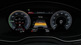 Audi Q5 TFSI E S LINE QUATTRO