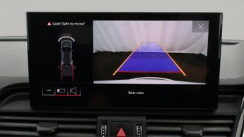 Audi Q5 TFSI E S LINE QUATTRO