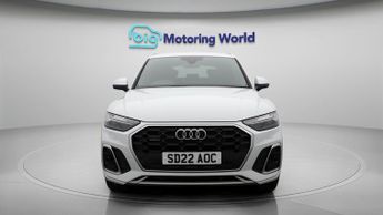 Audi Q5 TFSI E S LINE QUATTRO