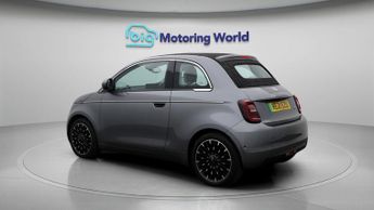 Fiat 500e C LA PRIMA