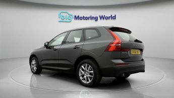Volvo XC60 T5 MOMENTUM PRO AWD