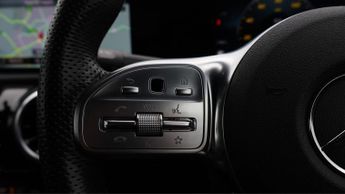 Mercedes-Benz CLA CLA 180 AMG LINE