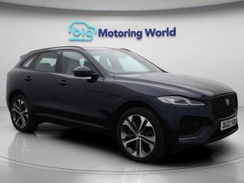 Jaguar F-Pace R-DYNAMIC HSE