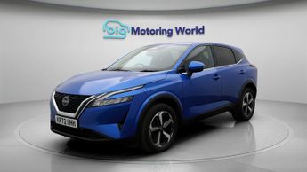 Nissan Qashqai DIG-T N-CONNECTA DCT