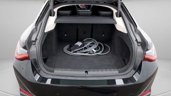 BMW i4 EDRIVE40 SPORT