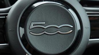 Fiat 500e ACTION