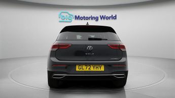 Volkswagen Golf STYLE TSI DSG