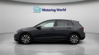 Volkswagen Golf STYLE TSI DSG