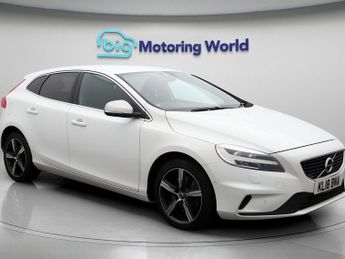 Volvo V40 T2 R-DESIGN NAV PLUS
