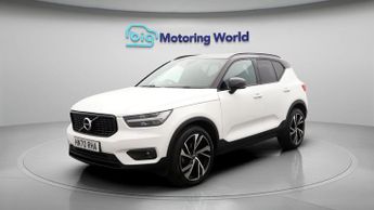 Volvo XC40 B4 R-DESIGN PRO