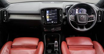 Volvo XC40 B4 INSCRIPTION PRO
