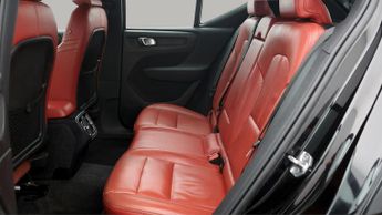Volvo XC40 B4 INSCRIPTION PRO