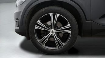 Volvo XC40 B4 INSCRIPTION PRO