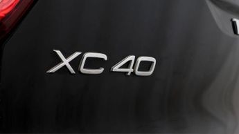 Volvo XC40 B4 INSCRIPTION PRO