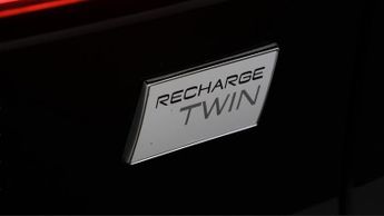 Volvo C40 RECHARGE PRO TWIN AWD
