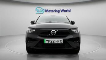 Volvo C40 RECHARGE PRO TWIN AWD
