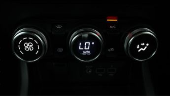 Renault Arkana ICONIC TCE EDC