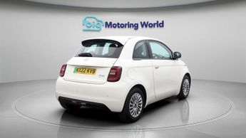 Fiat 500e ACTION