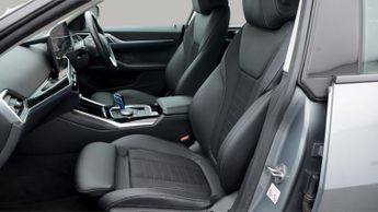 BMW i4 EDRIVE40 SPORT