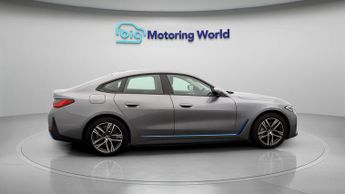 BMW i4 EDRIVE40 SPORT