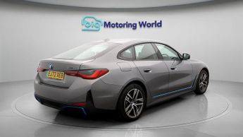 BMW i4 EDRIVE40 SPORT