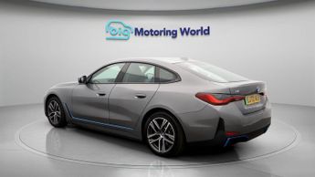 BMW i4 EDRIVE40 SPORT
