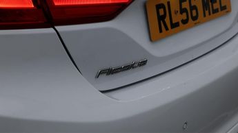 Ford Fiesta ST-LINE EDITION