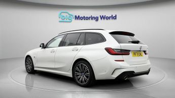 BMW 3 Series 330E M SPORT