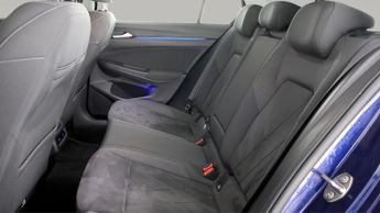 Volkswagen Golf STYLE TDI DSG