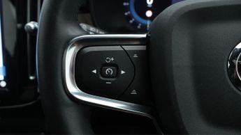 Volvo C40 RECHARGE PRO TWIN AWD