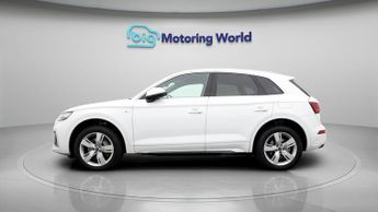 Audi Q5 TFSI E S LINE QUATTRO