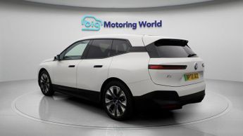 BMW iX XDRIVE40 SPORT EDITION