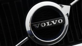 Volvo V60 D4 MOMENTUM