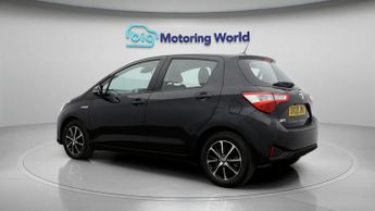 Toyota Yaris VVT-I ICON TECH