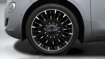 Fiat 500e LA PRIMA