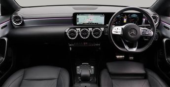Mercedes-Benz CLA CLA 180 AMG LINE PREMIUM